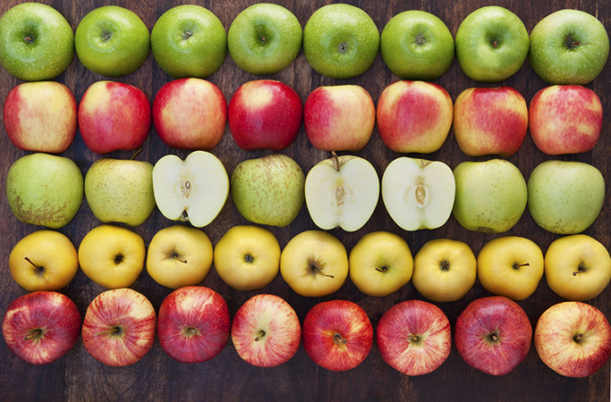 Разные яблоки