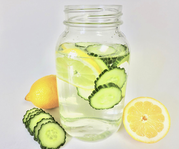 Банка с водой Сасси