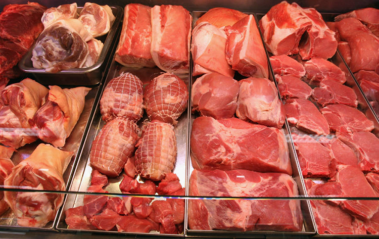 Мясо в магазине