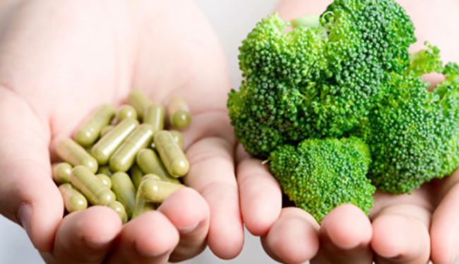 Капсулы в руке