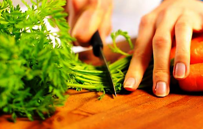 Ботва моркови