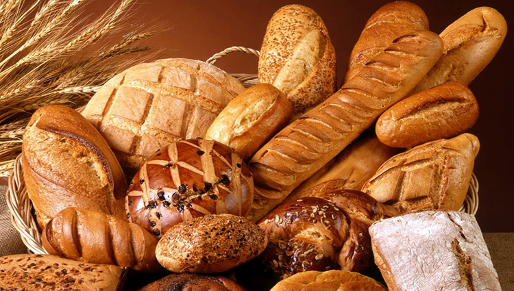 Много свежего хлеба