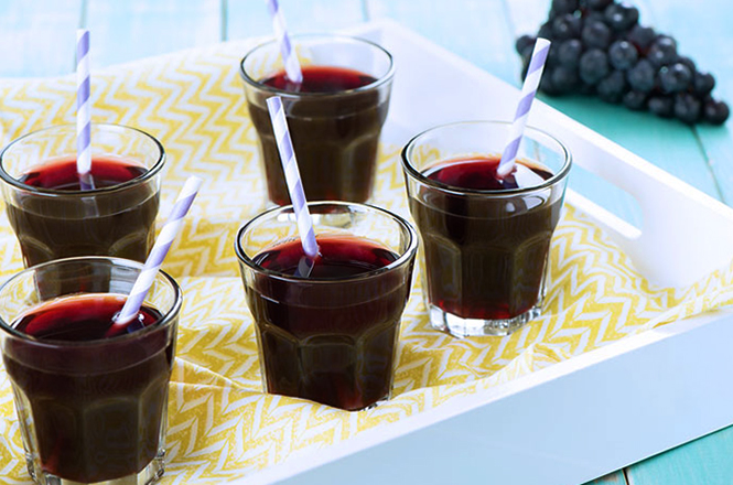 5 стаканов с соком