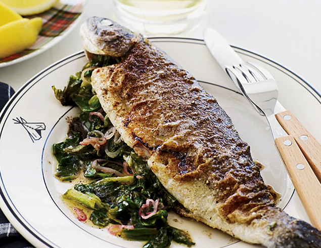 Форель в тарелке