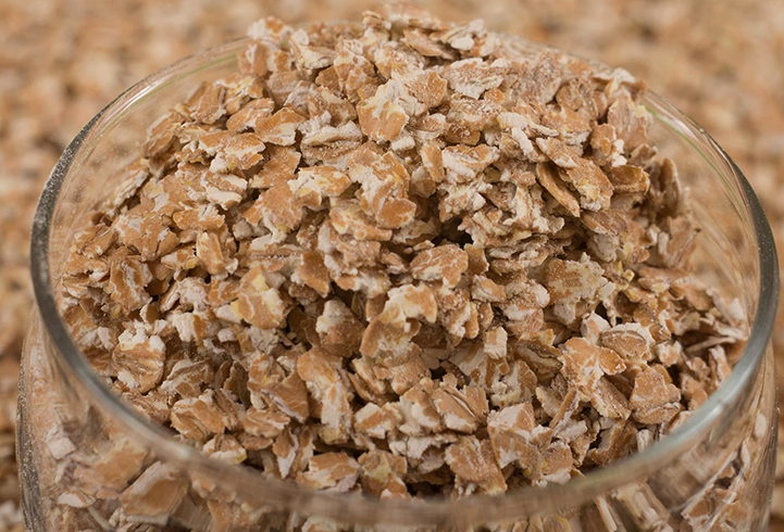 Хлопья в стакане