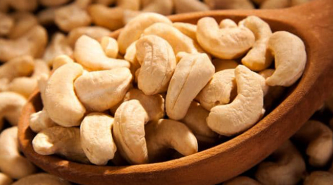 Свежие кешью