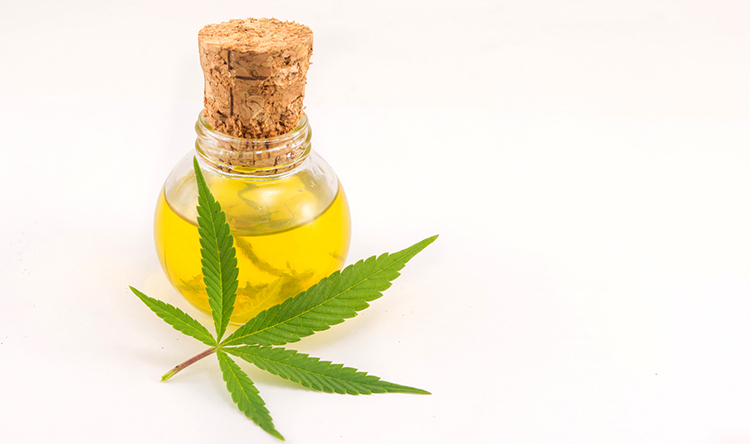 Флакон с маслом