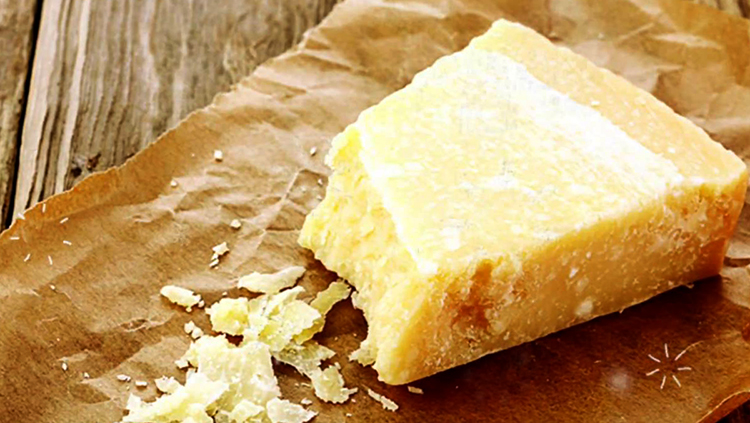 Крошенный Пармезан