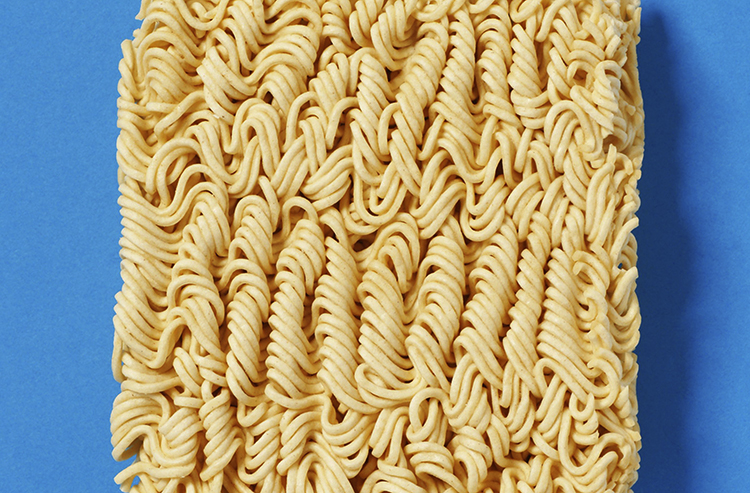 Лапша быстрого приготовление из магазина