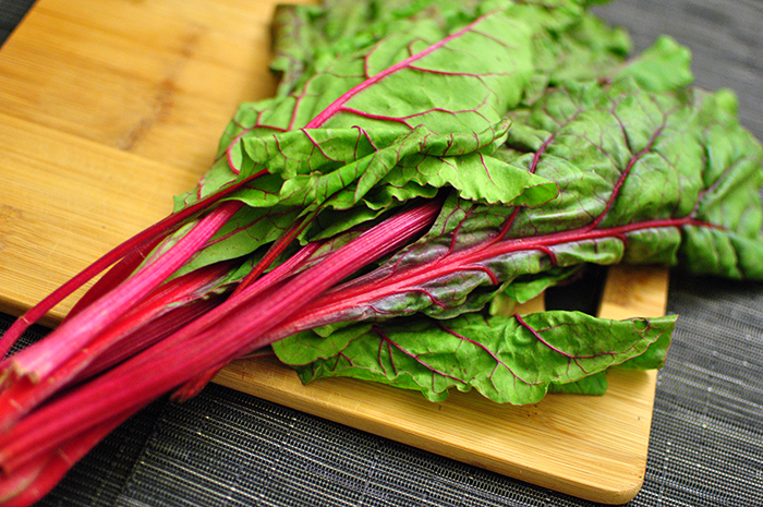 Мангольд на доске