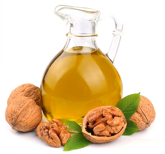 Свежее масло грецкого ореха