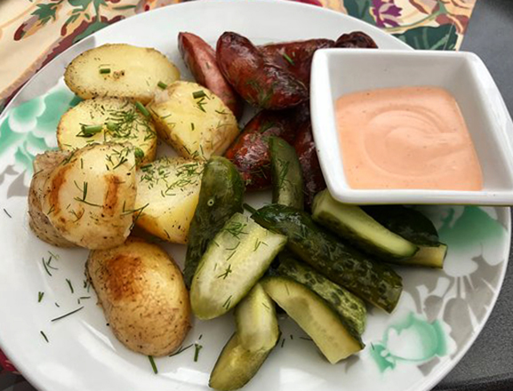 Соленые огурцы с картошкой