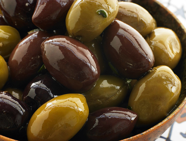 Оливки и маслины