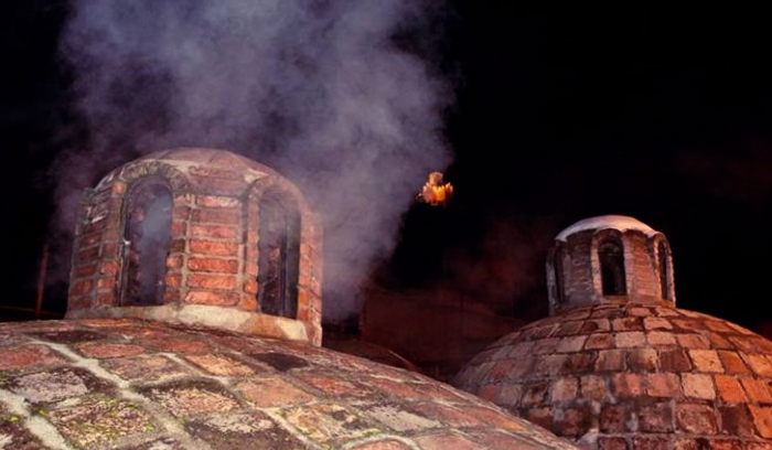 Пар из серной бани