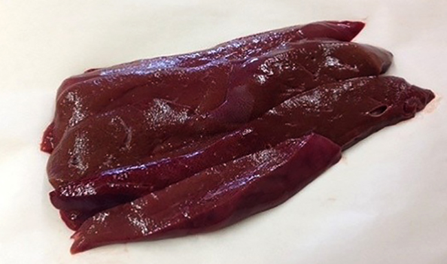 Свежая свиная печень