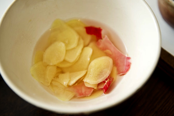 Приготовление маринованного имбиря