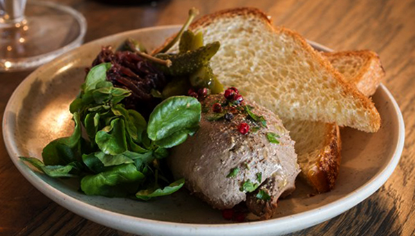 Приготовленная печень кролика