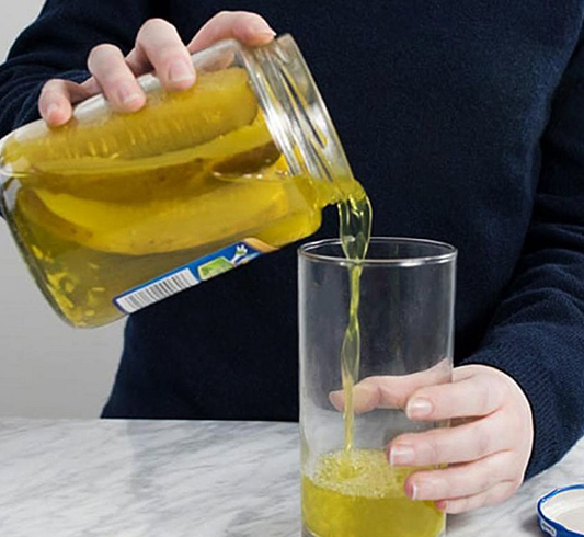 Рассол в стакан