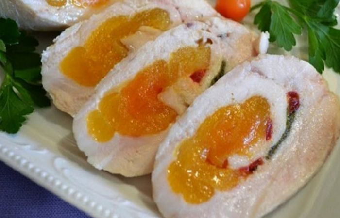 Рулетики с курагой