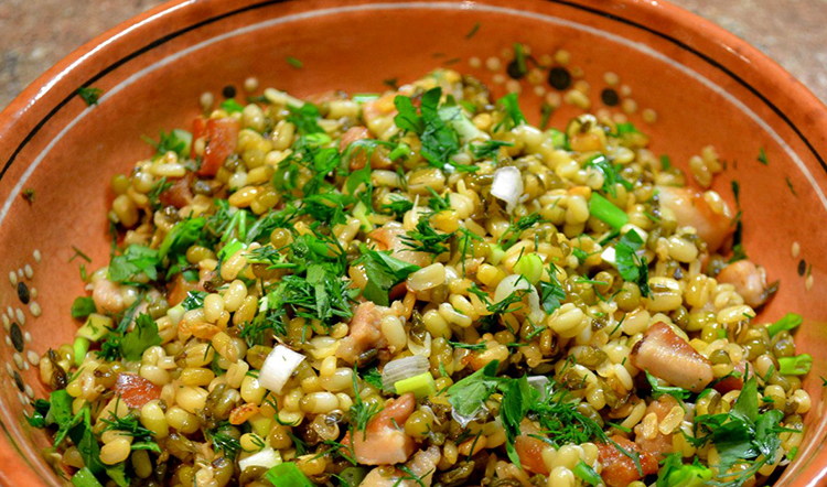 Салат с крупой маш