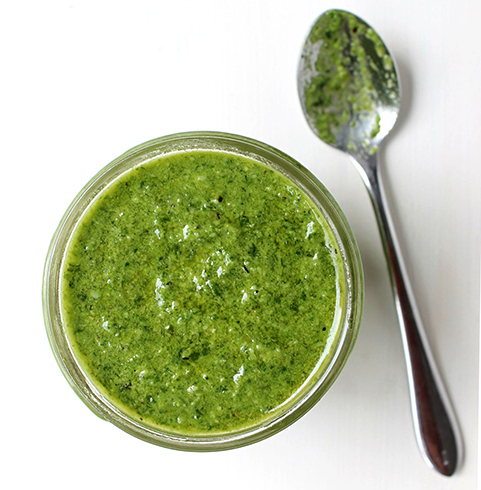 Соус и ложка