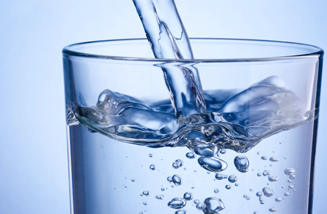 Стакан серебряной воды