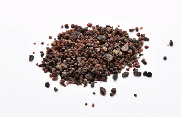 Свежая черная соль