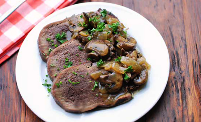 Тарелка с говяжьим языком