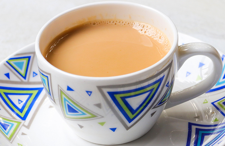 Чай с молоком