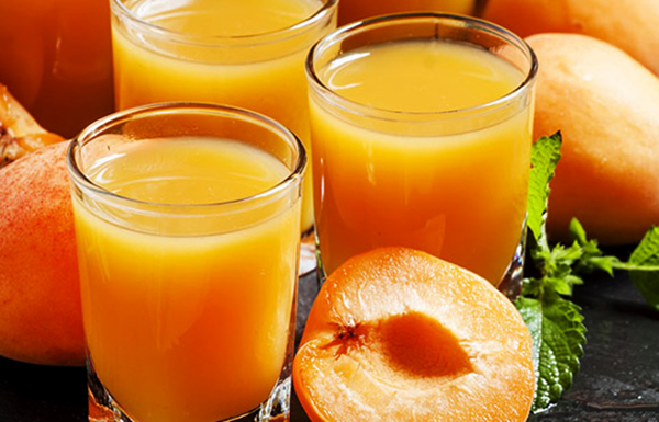 3 стакана с соком