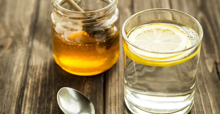 Вода, лимон и мед