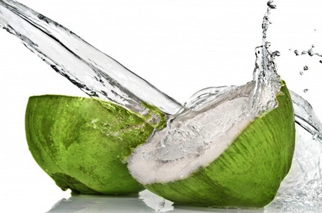 Вода кокосовая