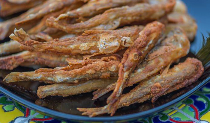 Жаренная корюшка